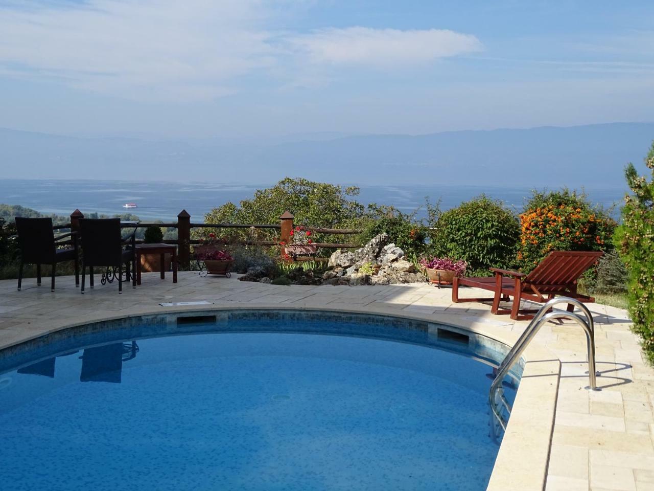 Villa Marija โอครีด ภายนอก รูปภาพ